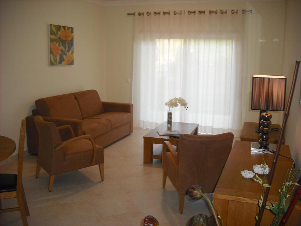 Oasis Parque Country Club Hotel Portimao Room photo