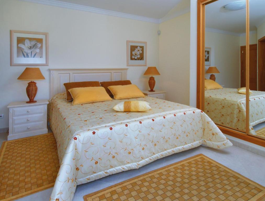 Oasis Parque Country Club Hotel Portimao Room photo