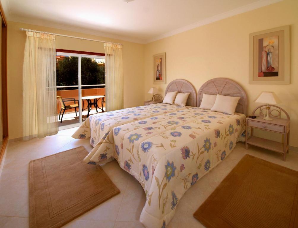 Oasis Parque Country Club Hotel Portimao Room photo