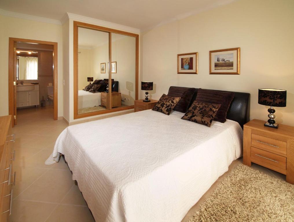 Oasis Parque Country Club Hotel Portimao Room photo