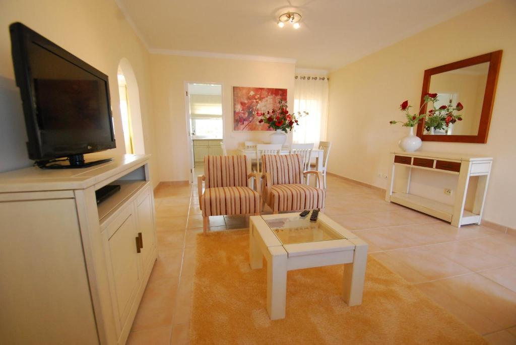 Oasis Parque Country Club Hotel Portimao Room photo